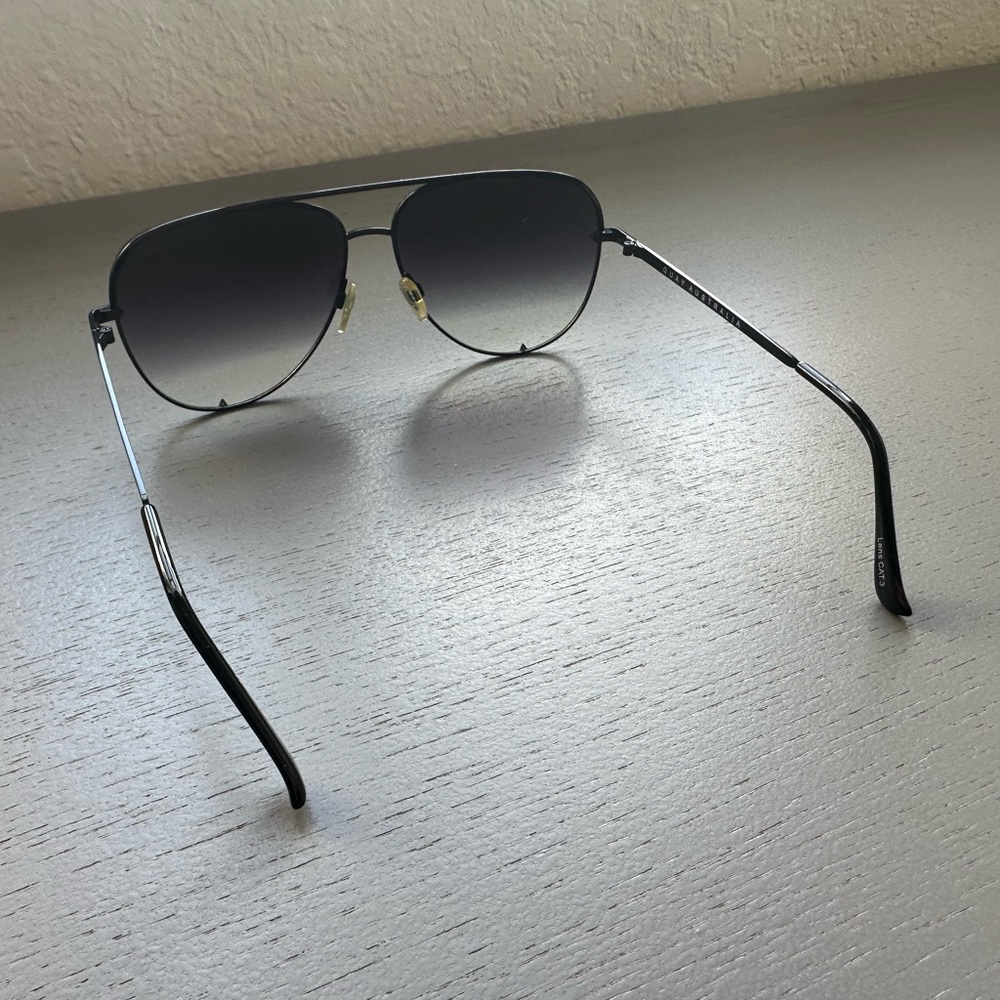 Quay Australia Black Aviator Sunglasses - Picture 4 of 4